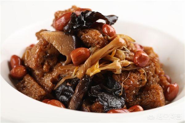 大年三十的團圓飯，必吃的有什么菜呢？