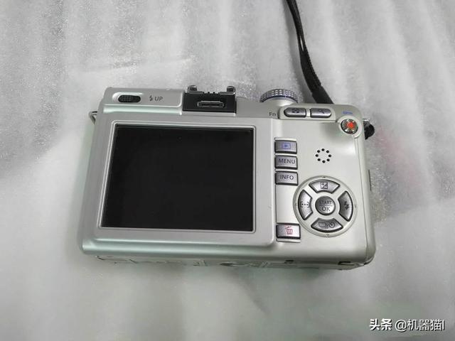 有沒(méi)有五百左右的相機，推薦一下可以嗎，急？
