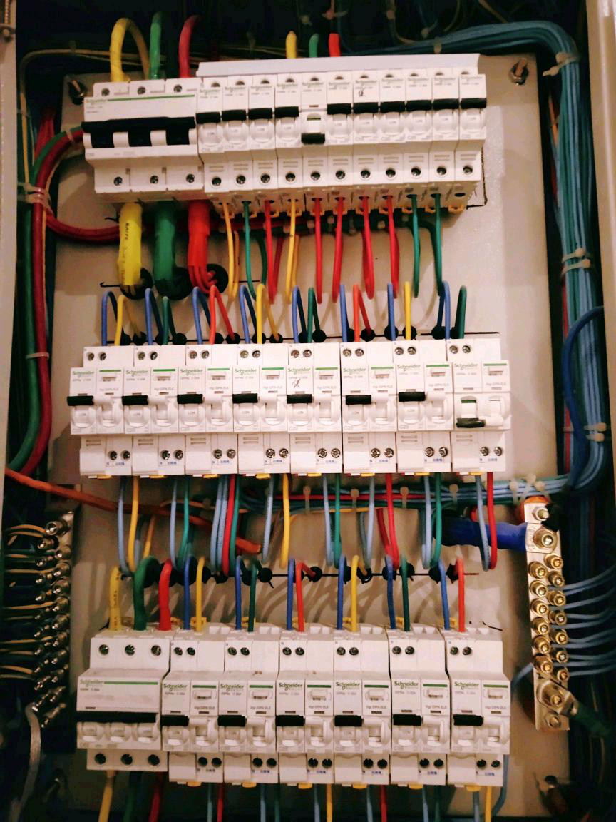 專業(yè)電路跳閘維修 線路改造  故障排查